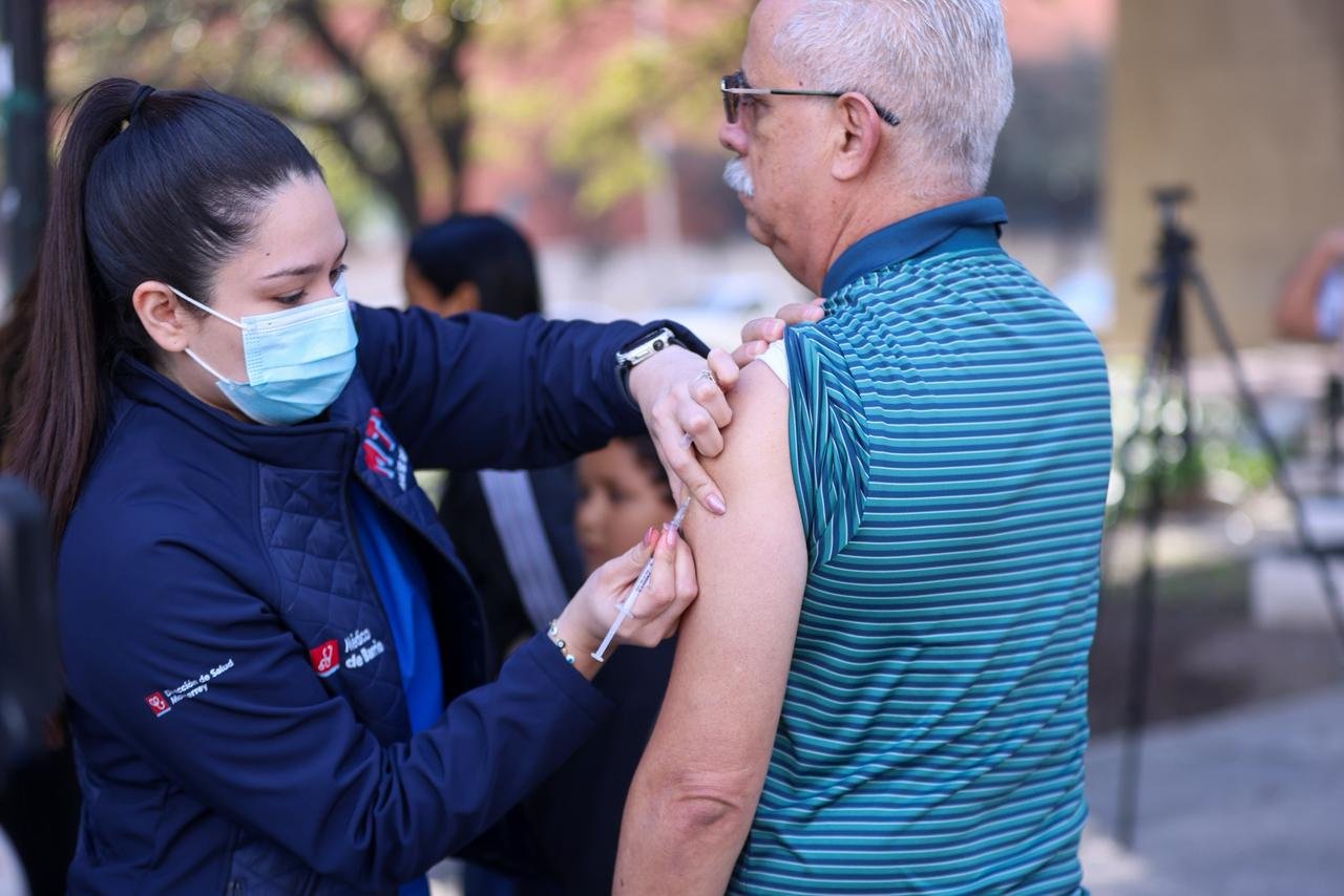 Continúa campaña de vacunación contra sarampión en municipio de Monterrey
