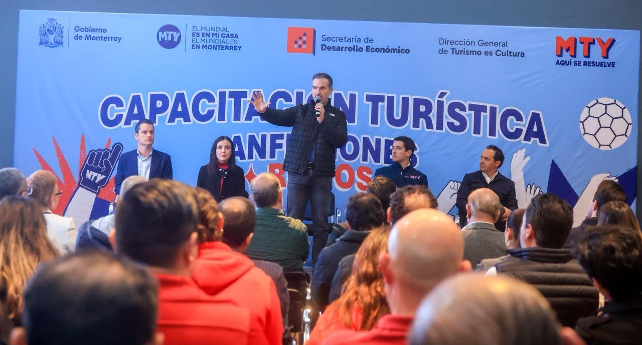 Capacita Monterrey a choferes y meseros para la atención al turista