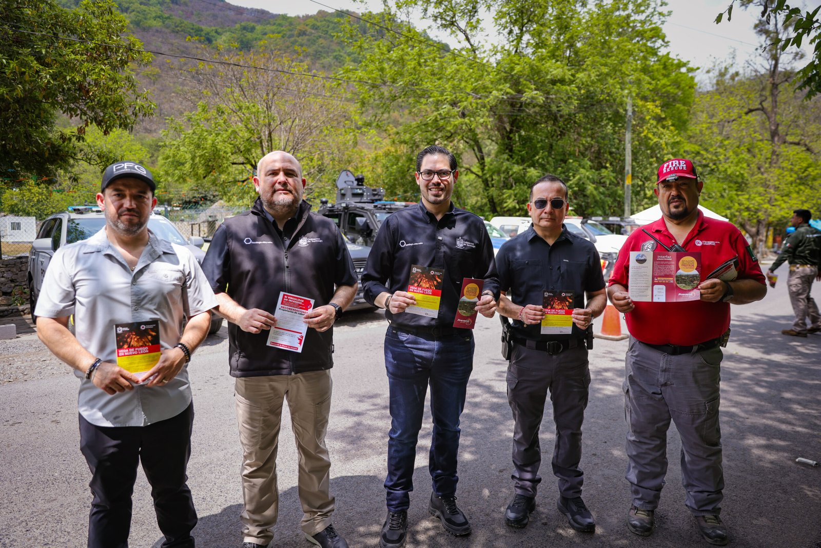 Pide Alcalde de Santiago a paseantes veda de fuego a turistas y paseantes