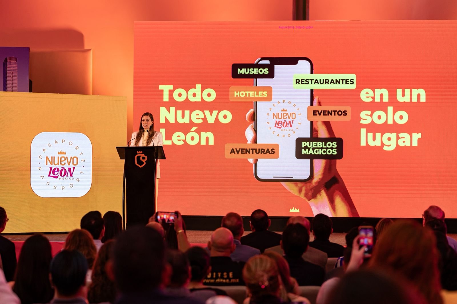 Presentan nuevo «Pasaporte Nuevo León» rumbo al Mundial 2026