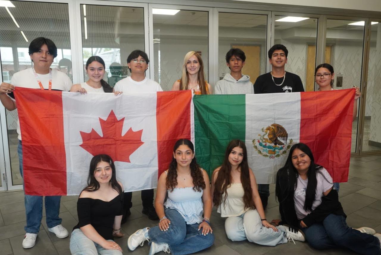 Mejoran aprendizaje del inglés con clases inmersivas en Canadá