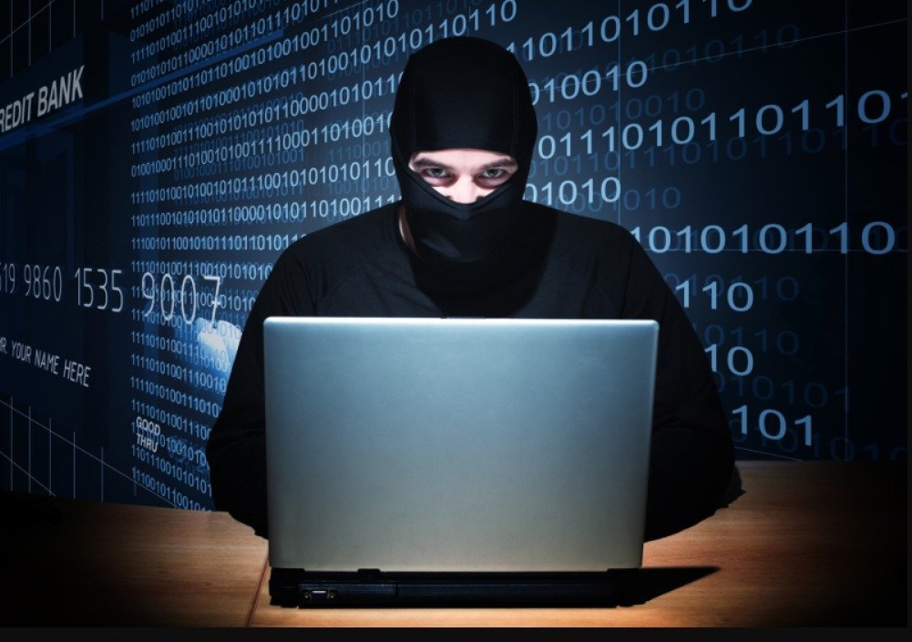 Buscan endurecer castigo por amenazas en redes sociales y medios digitales