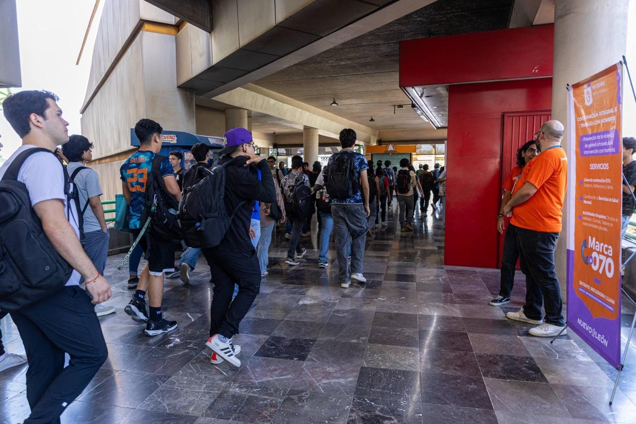 Previenen las violencias contra las mujeres y promueven el cuidado de la salud emocional en el Metro
