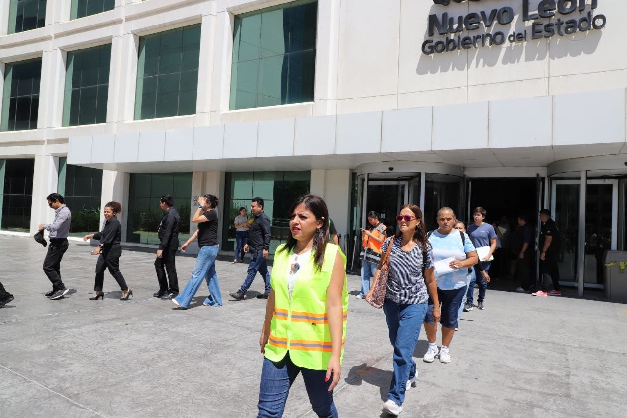 Participan más de 500 personas en Simulacro Nacional 2026 en edificios de gobierno estatal