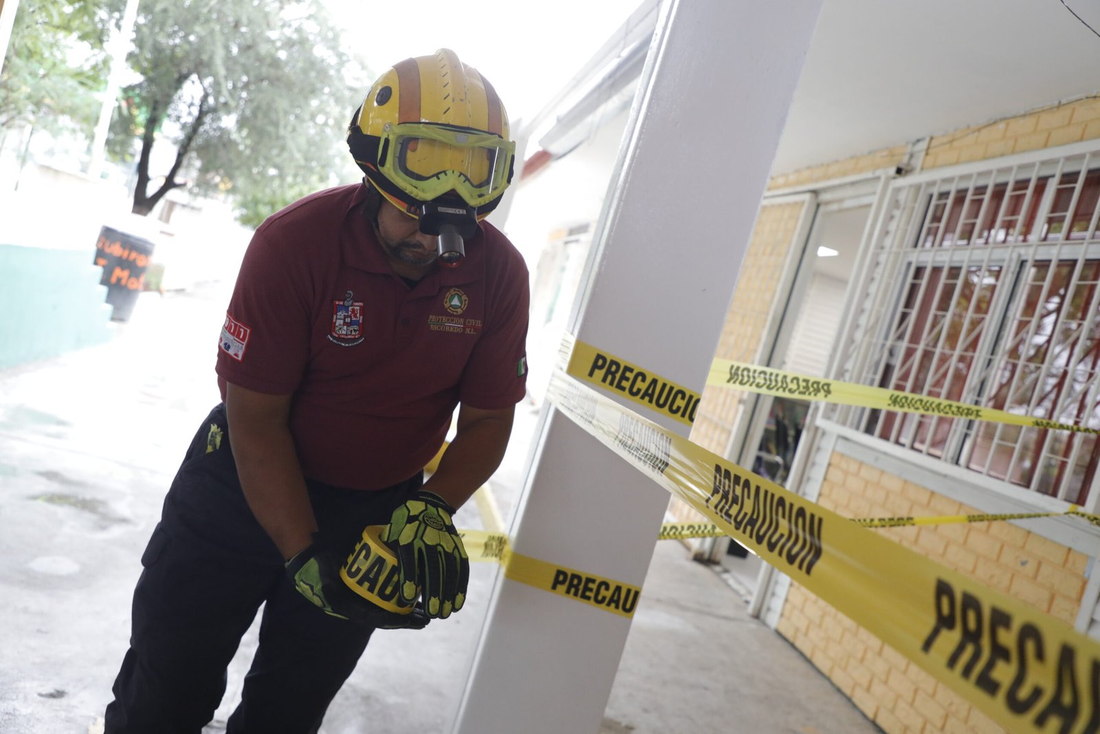 Protección Civil de Escobedo resguarda jardín de niños tras daños por lluvias