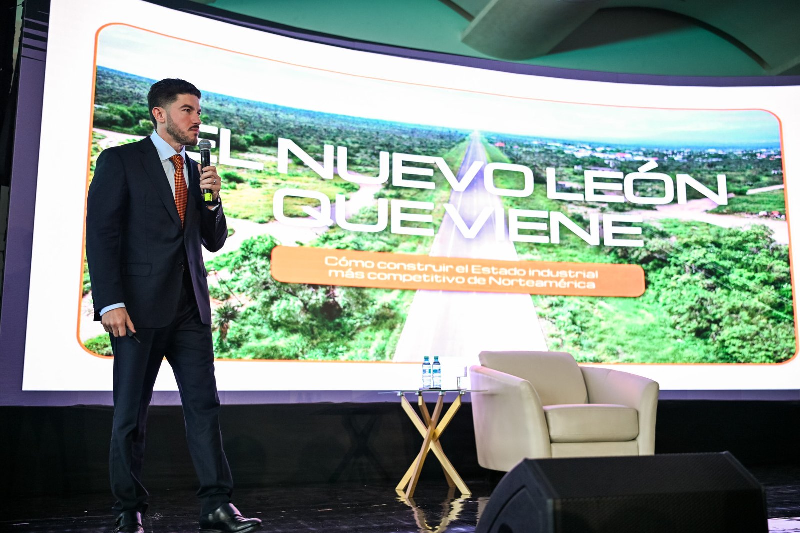 Nuevo León acelera exportaciones con Aduana Colombia y estrategia de nearshoring